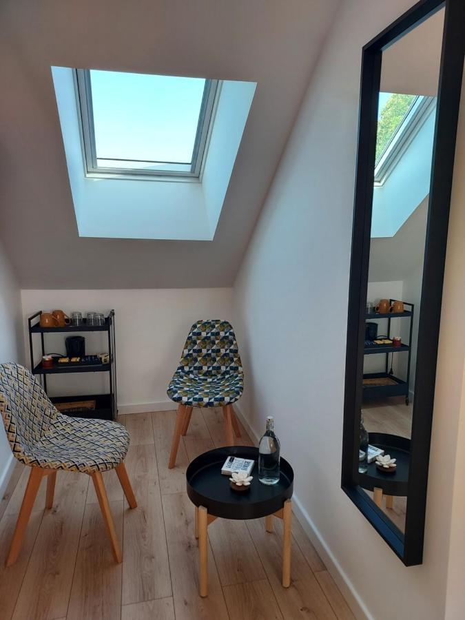 En Pleine Campagne, Proche Du Mans - Chambre D'Hotes Fillé Buitenkant foto